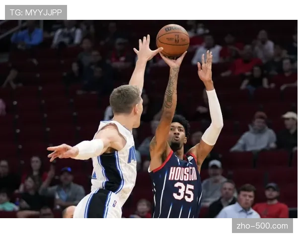 掘金险胜雄鹿戈登伤退离场 斯特劳瑟爆发砍20分助球队紧追马刺